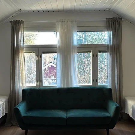 Spacious And Cozy Family-friendly Wooden House * Rovaniemi
