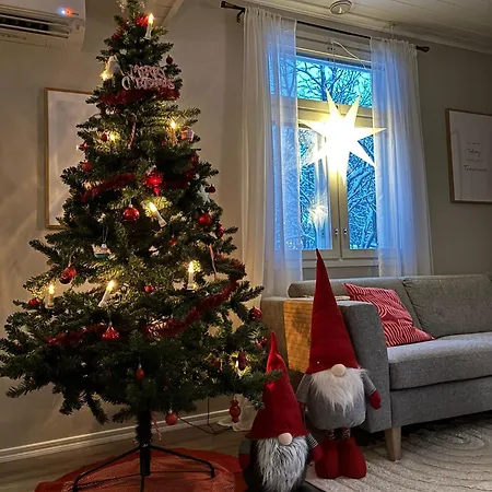 Spacious And Cozy Family-friendly Wooden House * Rovaniemi