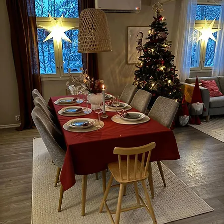 Spacious And Cozy Family-friendly Wooden House Villa Rovaniemi