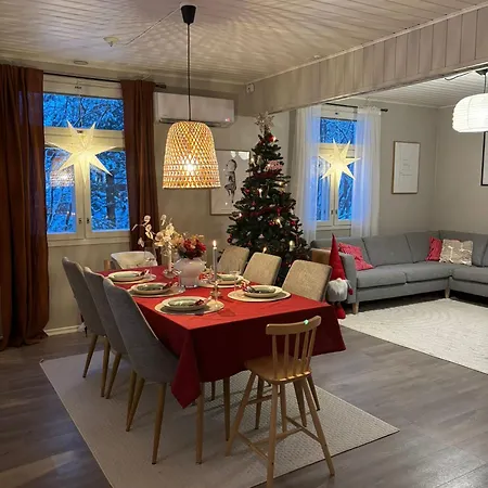 Spacious And Cozy Family-friendly Wooden House * Rovaniemi