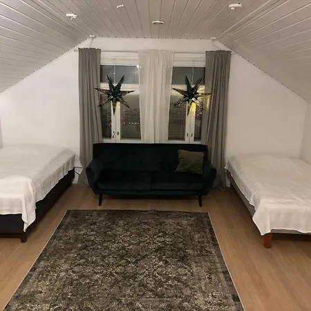 Spacious And Cozy Family-friendly Wooden House Willa *